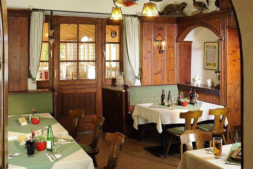 Gasthaus Sonne Tarrenz Eksteriør billede